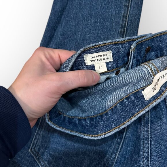 Madewell The Perfect Vintage Jeans High Waisted Dark Wash Frayed Hem - Picture 5 of 5